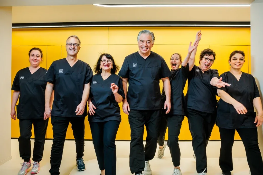Das Behandlungsteam von B-Kö Smiles an der Schadowstraße Düsseldorf